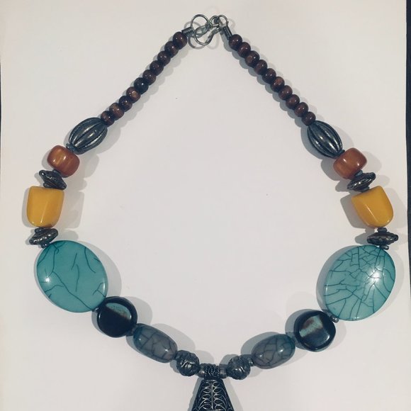 Nepali Mustang Necklace - Picture 2 of 5